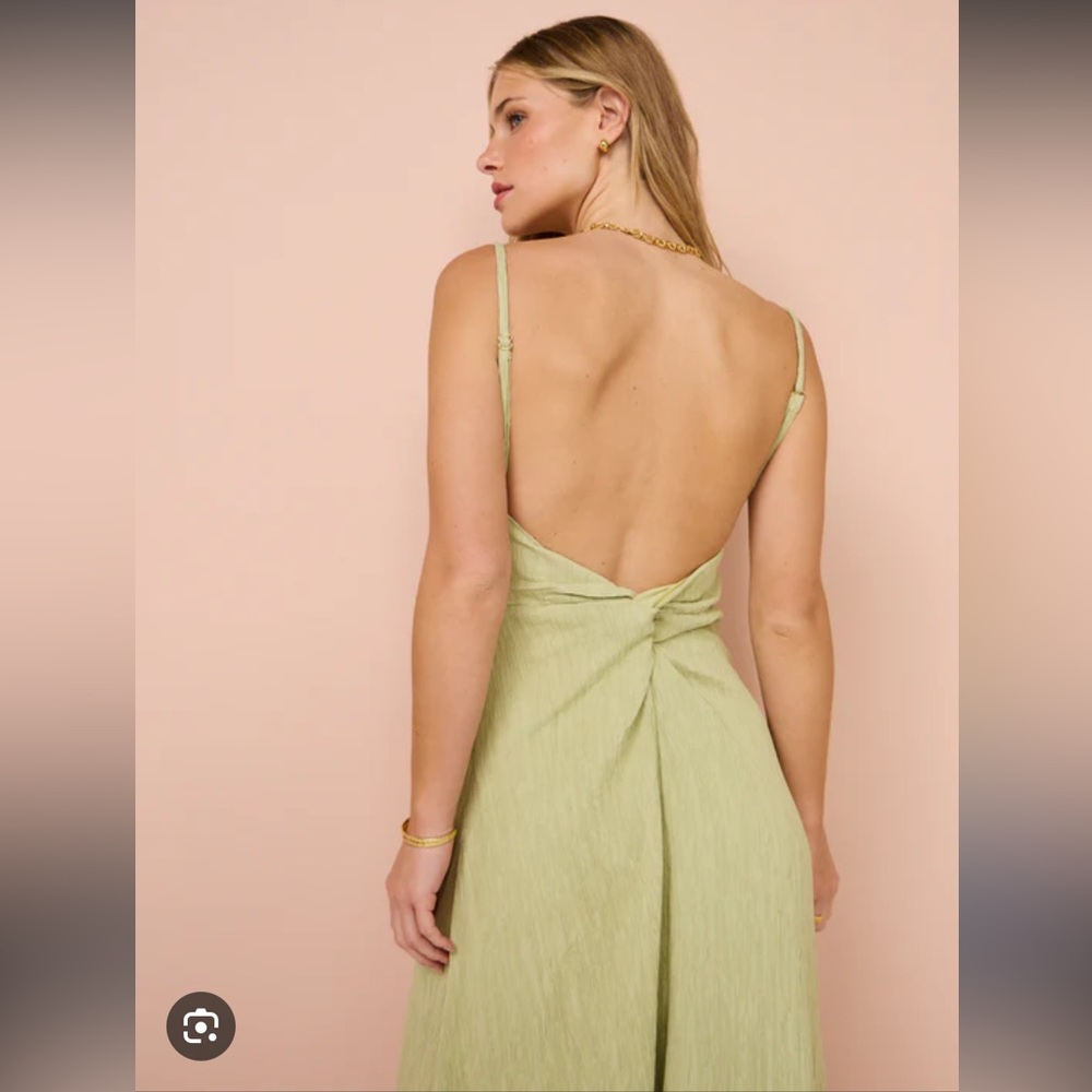 Sovere • Georgia Maxi Dress in Celery Green NWT - Picture 4 of 6